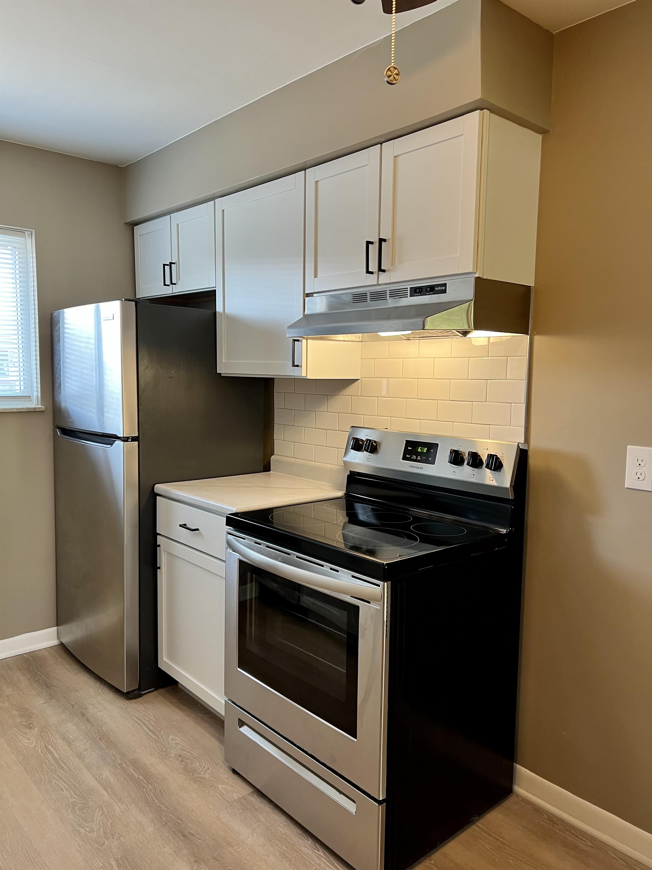 15515 East 10 Mile Road - 10